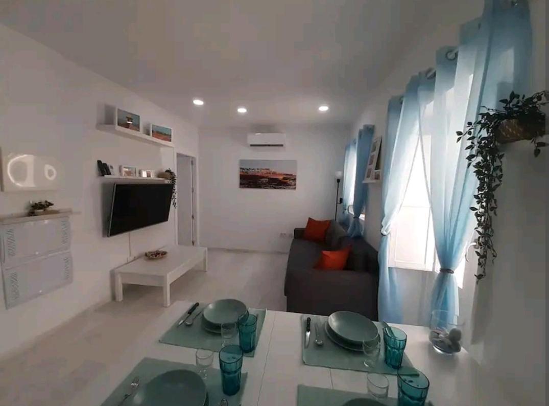 Ferienwohnung Casa Playa Caleta, A 4 Minutos De La Playa Cádiz Exterior foto